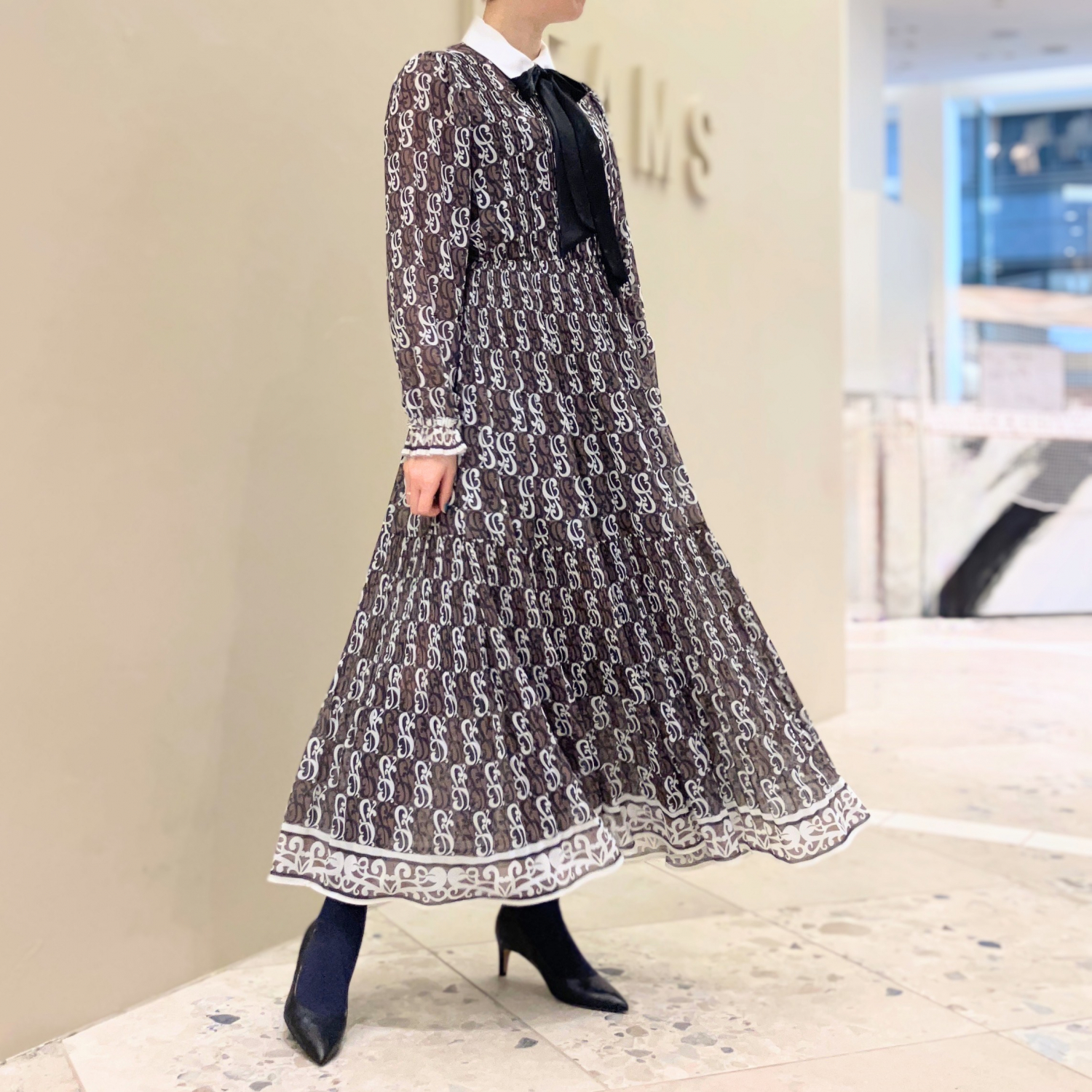 〈EFFE BEAMS〉CORCOVADO GANACHE DRESS