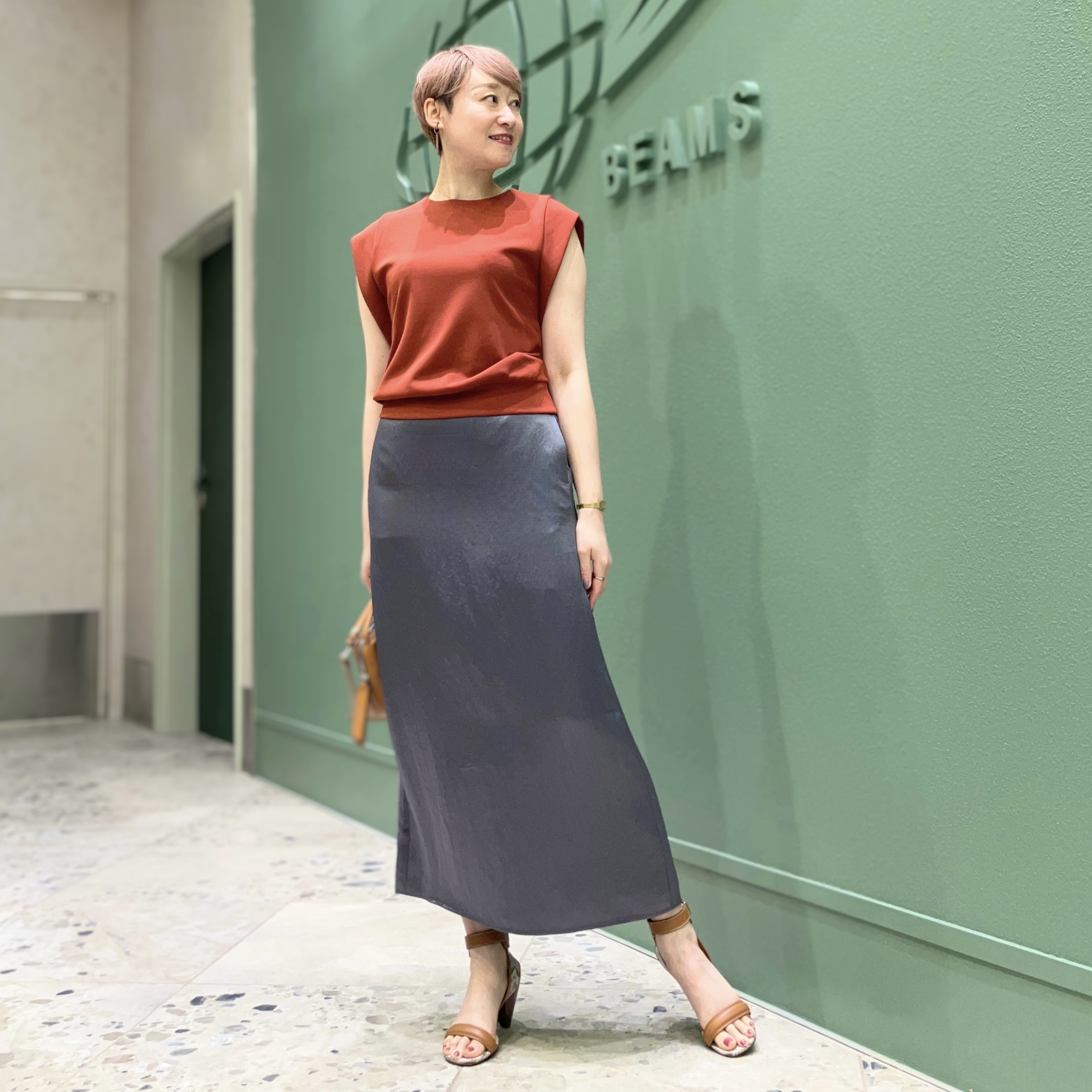 Demi-Luxe BEAMS〉アセテートサテンイージースカート | ショップ
